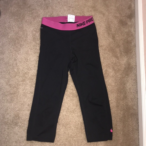 Nike dri fit cropped leggings - Picture 1 of 2